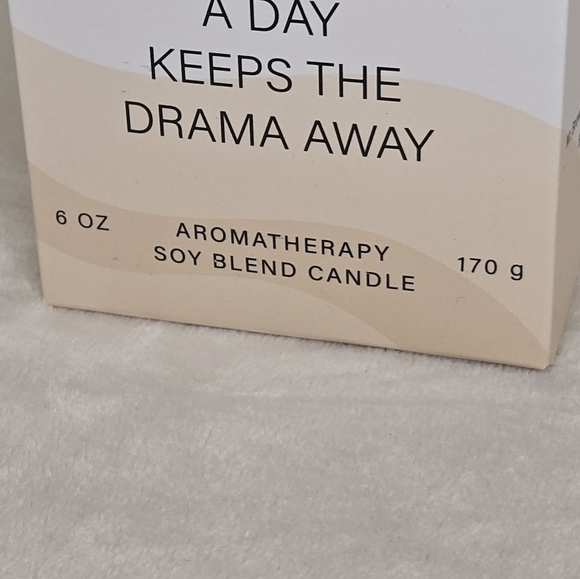 Lasting Smiles Soy Candle "A Cookie a Day Keeps the Drama Away" 6 oz - Picture 4 of 11